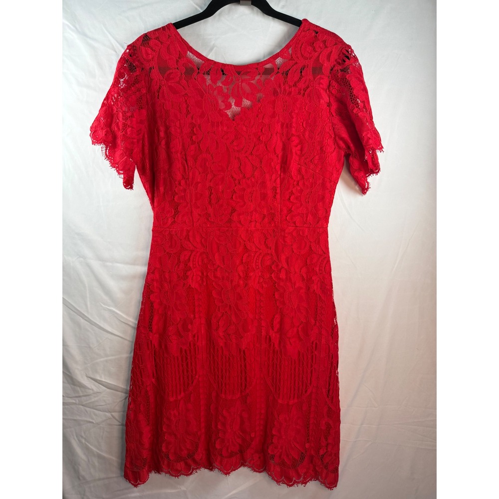 Red Floral Lace Short Sleeve V-Back‎ Sheath Cocktail Dress Scalloped Hem